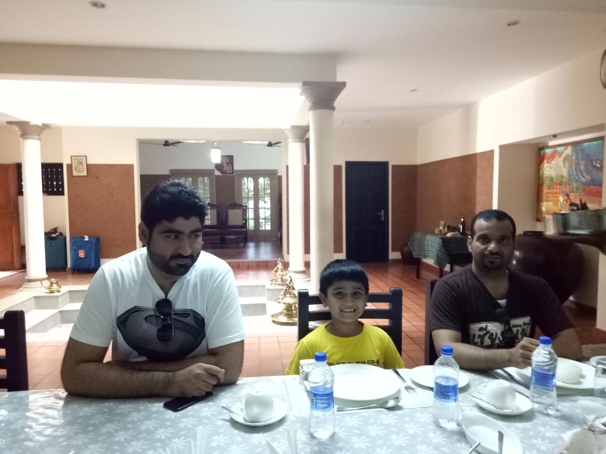 Malakkarethu House Daire Aranmula Dış mekan fotoğraf