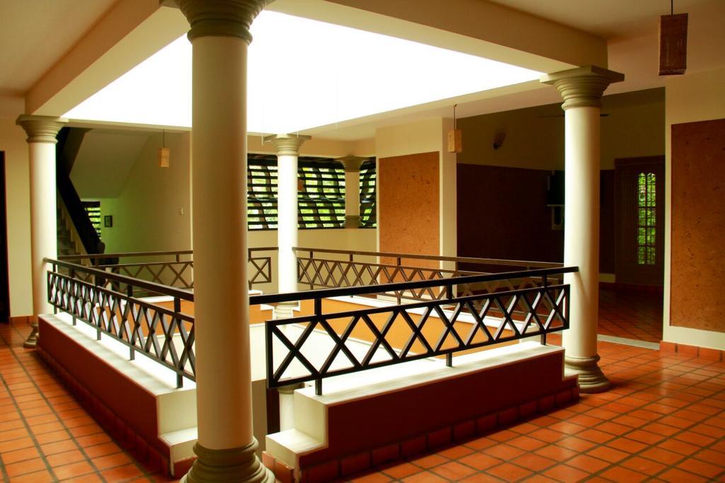 Malakkarethu House Daire Aranmula Dış mekan fotoğraf